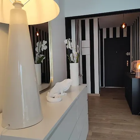 La Plages Et Centre A Pied 아파트 *